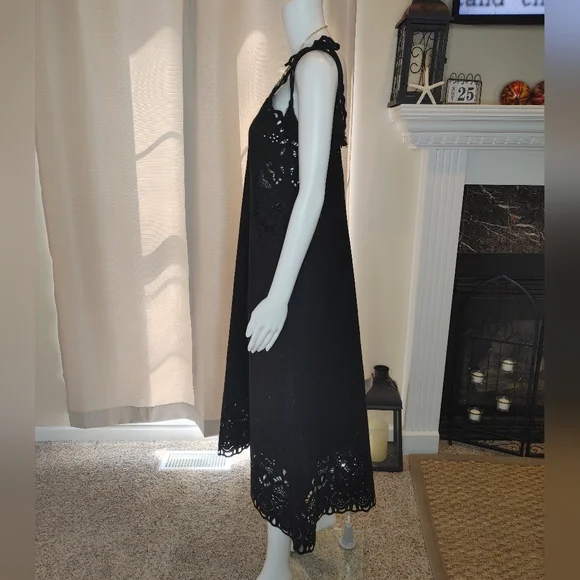 Theory "Taytee" Eyelet Dress, Black 6 - Picture 13 of 15